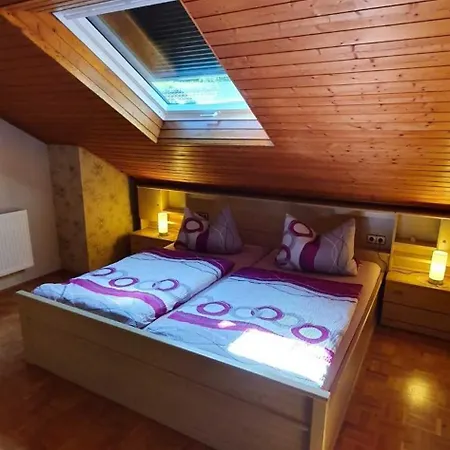 Holiday home Korn Mitten Im Schoenen Pfaelzer Wald, Privat Haus *