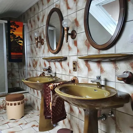 Korn Mitten Im Schönen Pfälzer Wald, Privat Haus Bruchweiler-Bärenbach